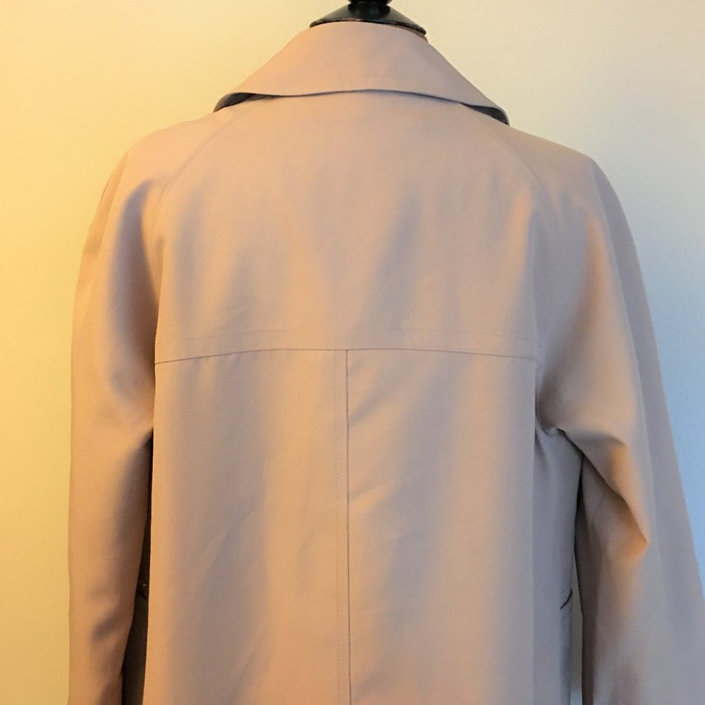 MISTY HARBOR Tan Trench Coat |  Late 60's Vintage! - Picture 5 of 15